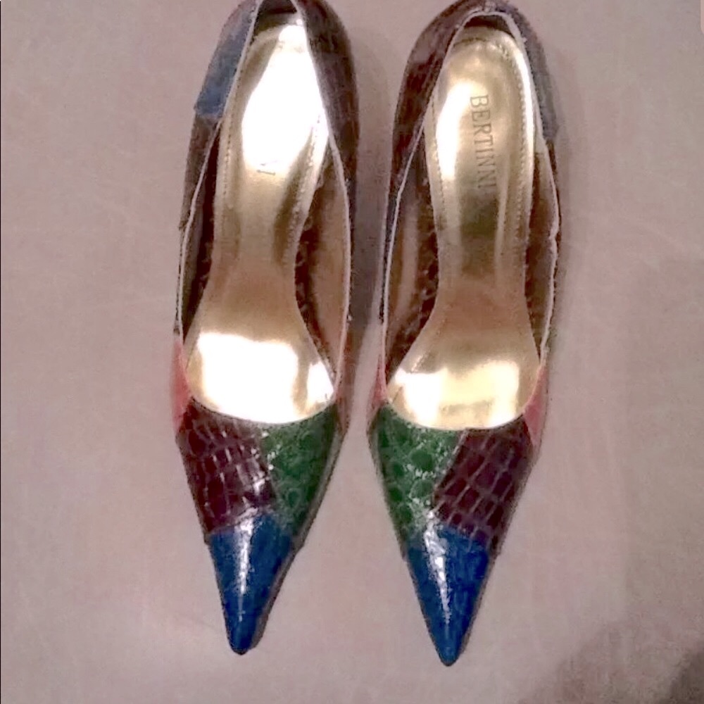 💚AUTHENTIC BERTINNI SHOES "A MUST HAVE" SZ 8.5